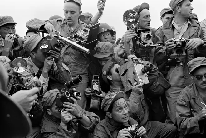 Werner-Bischof_Tokyo gallery