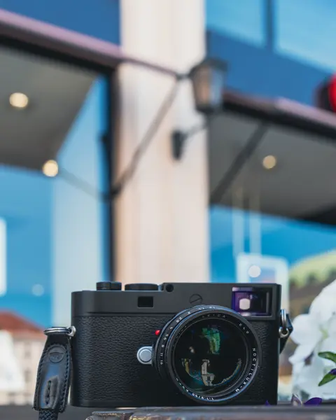Leica M infront of the Leica Store Munich