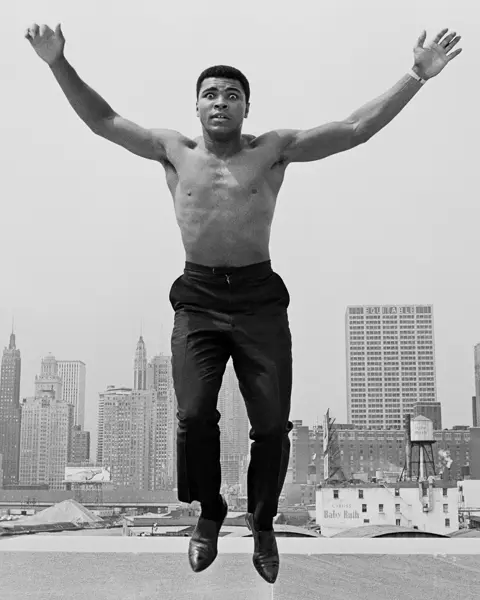 Ali jumping