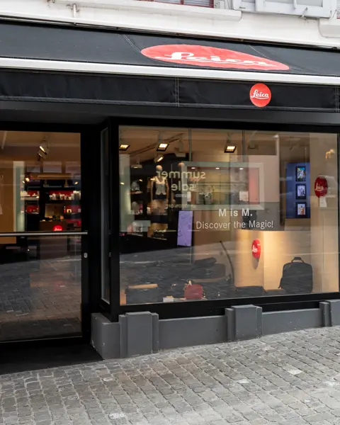 Leica Store Zuerich outsideview