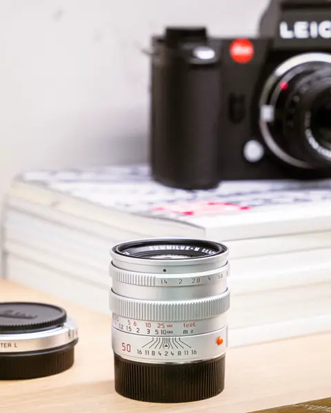 One Leica SL Body and one M lens