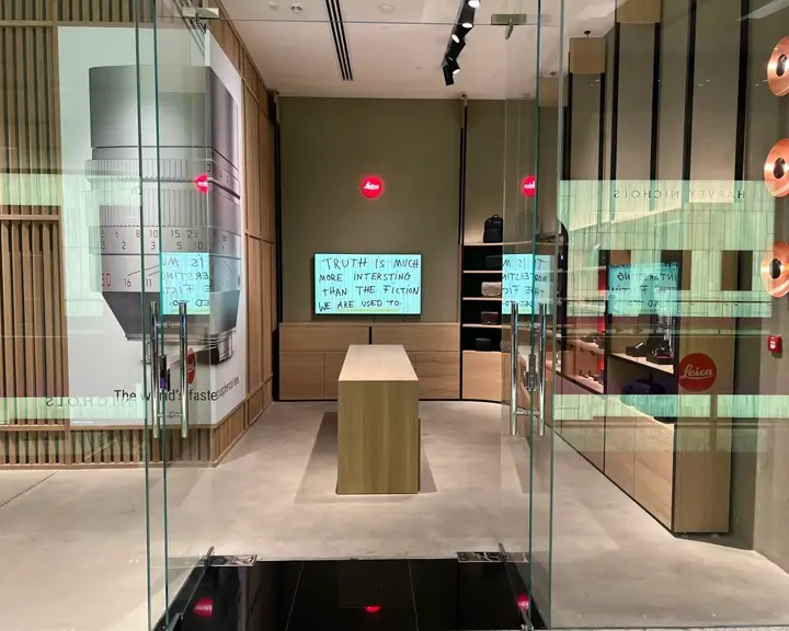 Leica Store Doha
