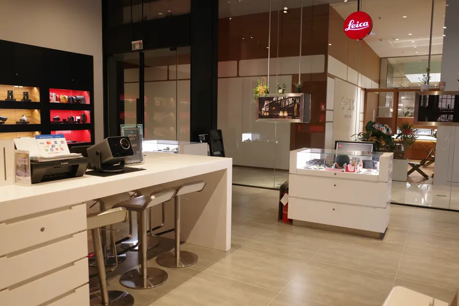 store inside