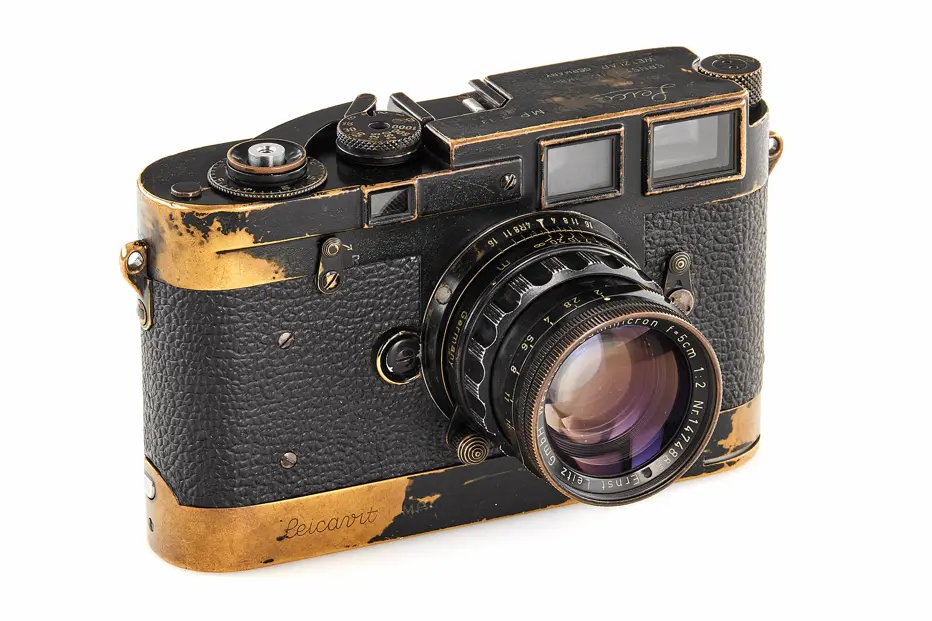 leica camera auction