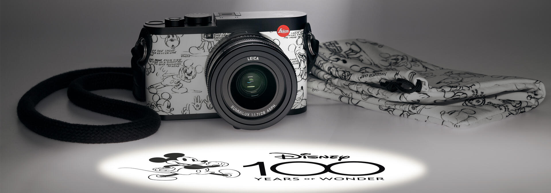 Leica Q2 | Disney “100 Years of Wonder” | Leica Camera JP