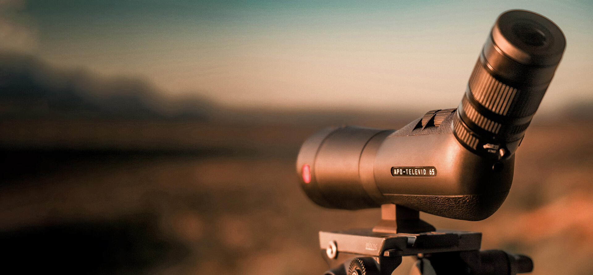 APO-Televid - Spotting Scopes - Experience Nature | Leica Camera US