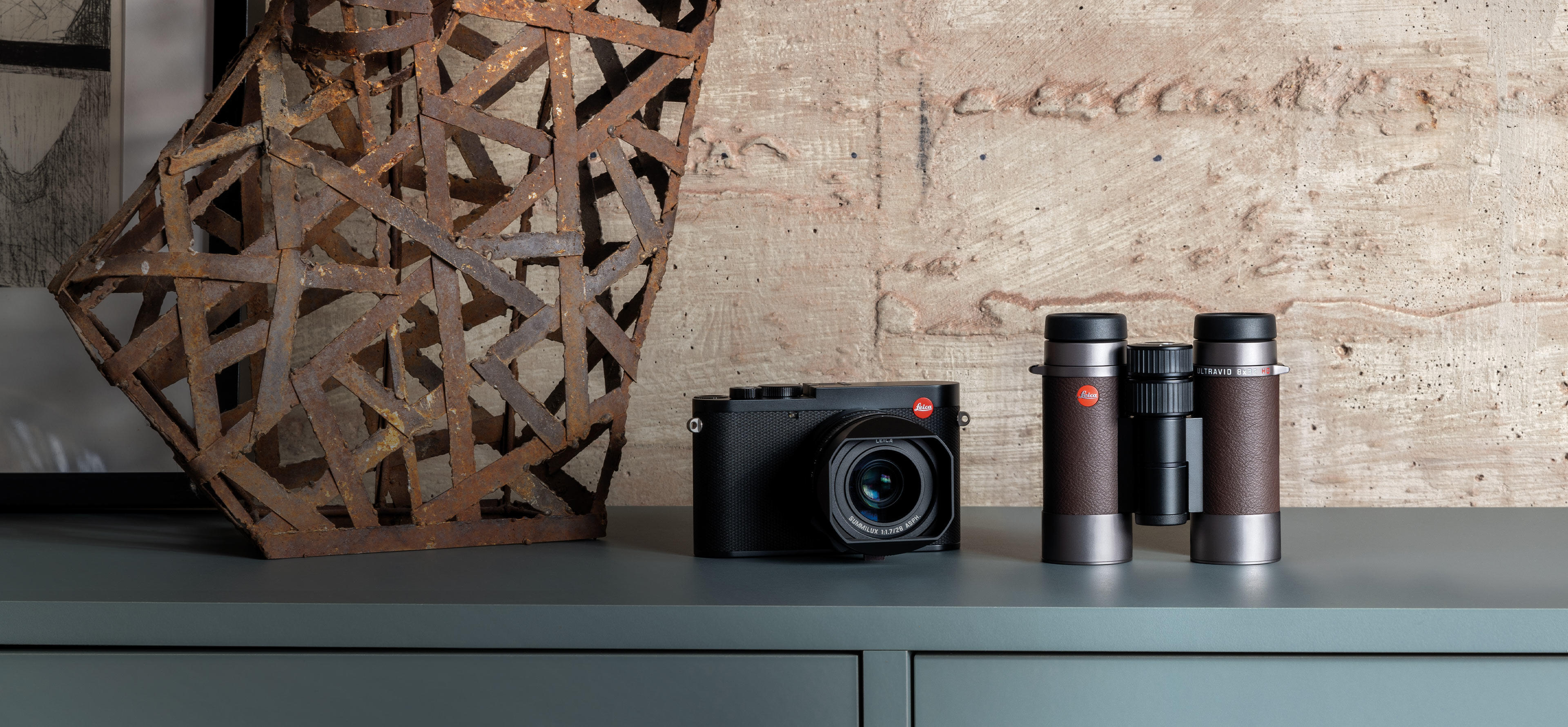 40099_leica-ultravid-8x32-hd-plus-customized-special-edition_hero-image