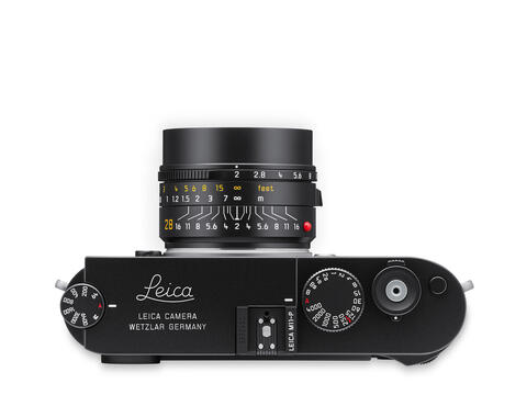 Leica_M11-P_black_top_28mm_1920x1440px.jpg
