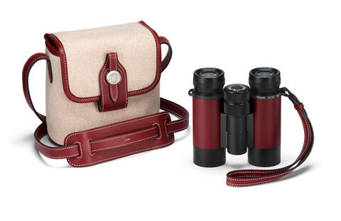 Leica-Ultravid-Herm-s-Binocular-bag.jpg