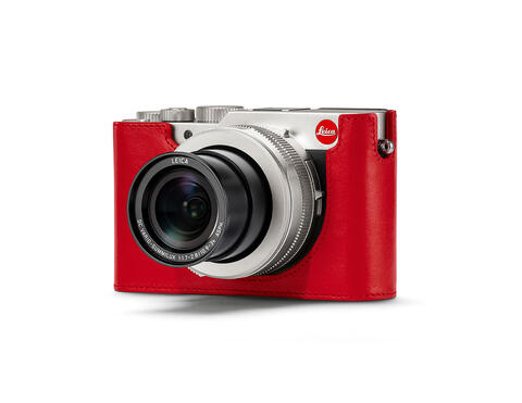 19559_Protector-D-LUX-7-red_camera.jpg