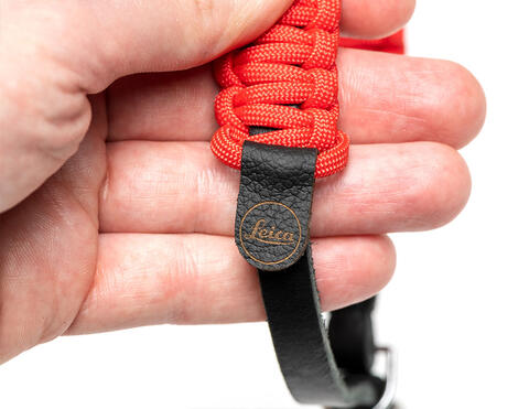 Leica Paracord Strap created by COOPH, black/red | Leica Camera JP