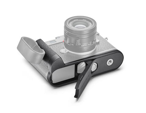 Handgrip M11, black 24025 | Leica Camera Online Store Austria