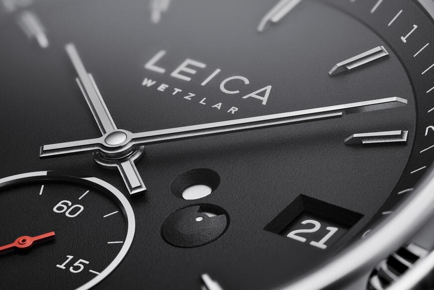 Leica_Watch_zb_HiRes_RGB%402x.jpg