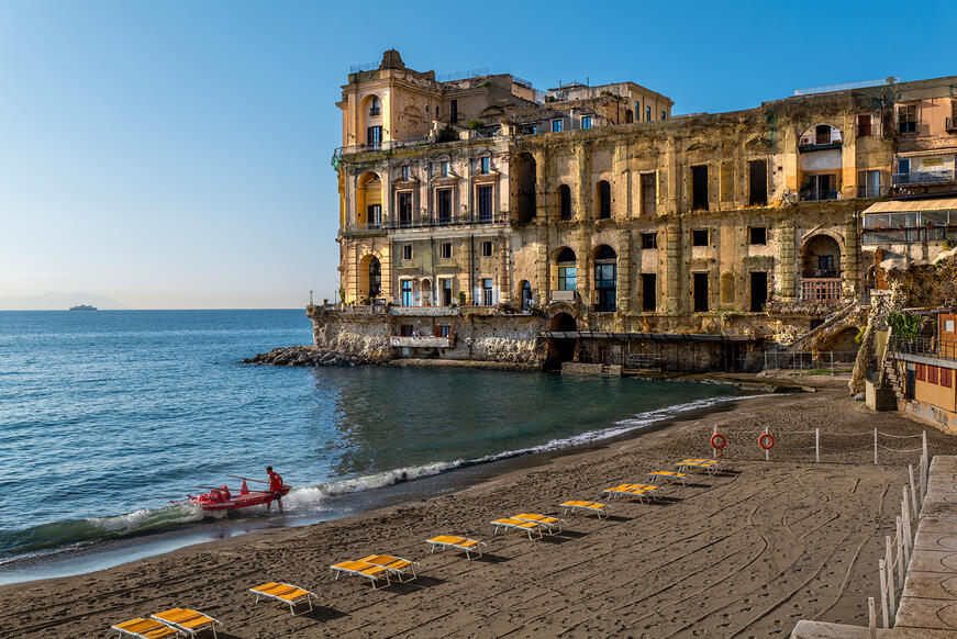 Steve McCurry - Travelling Italy with the SL-System