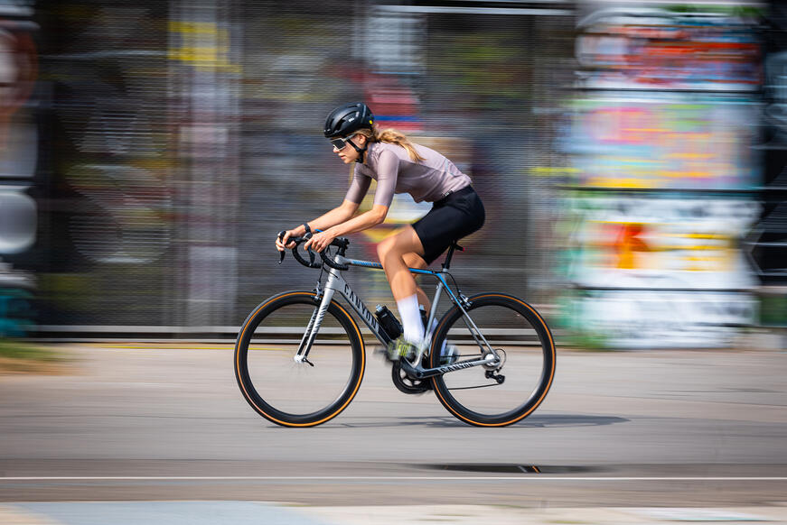 Cyclists on the move