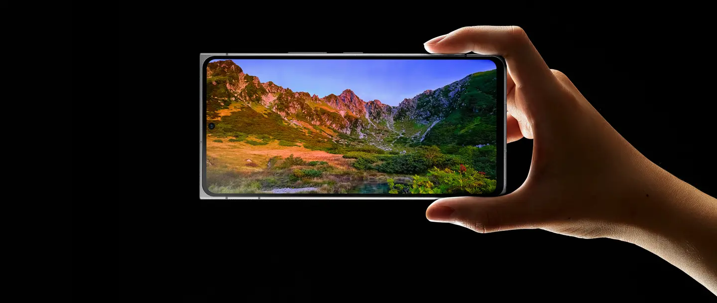 Leitz Phone 2 Hand Display Color