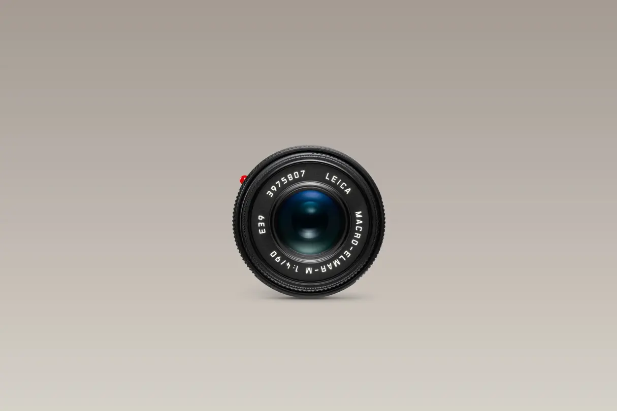 Front view of the Leica Macro Adapter Elmar M4 90