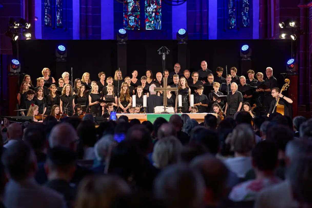 Leica Century Celebration Wetzlar choir and musicians in Wetzlar Cathedral