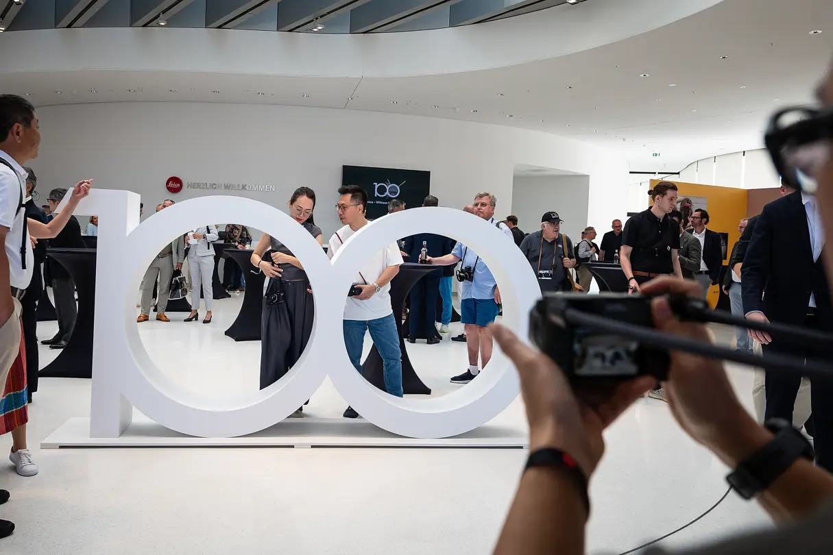 Leica Century Celebration Wetzlar Photographer Guests at the party