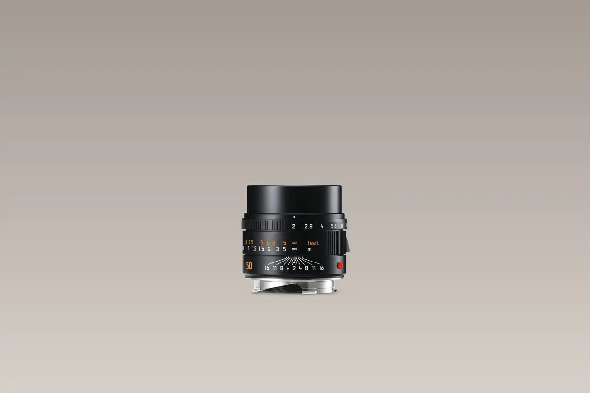 APO-Summicron-M 50 f/2 ASPH side view