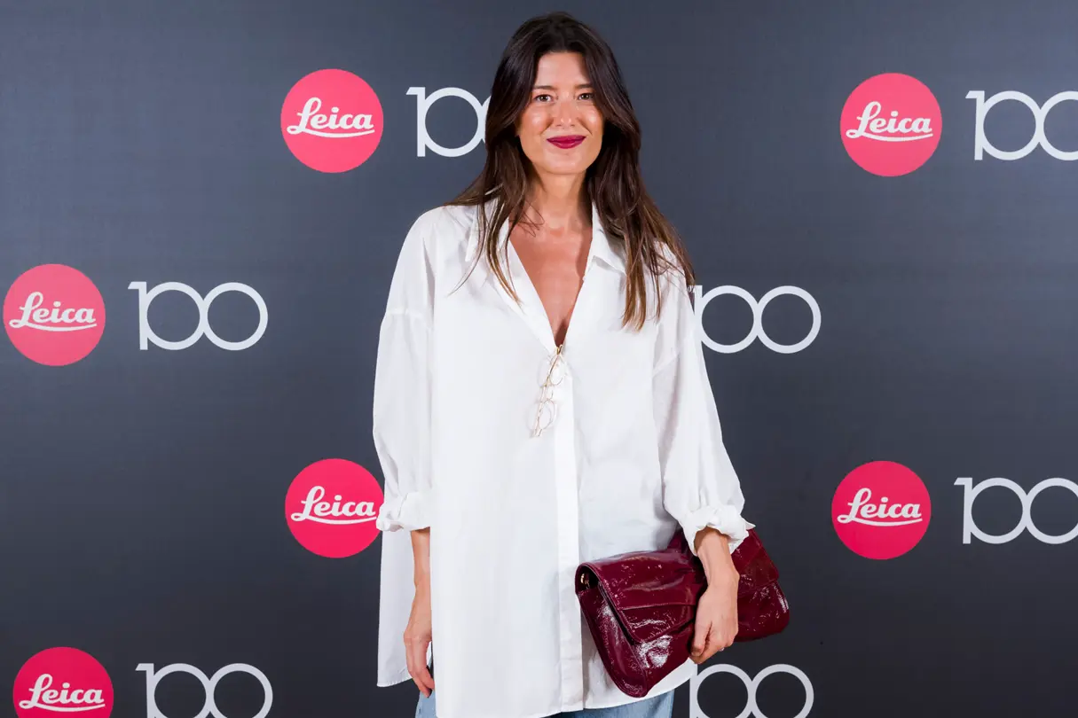 Century Celebration Madrid woman infront a photowall