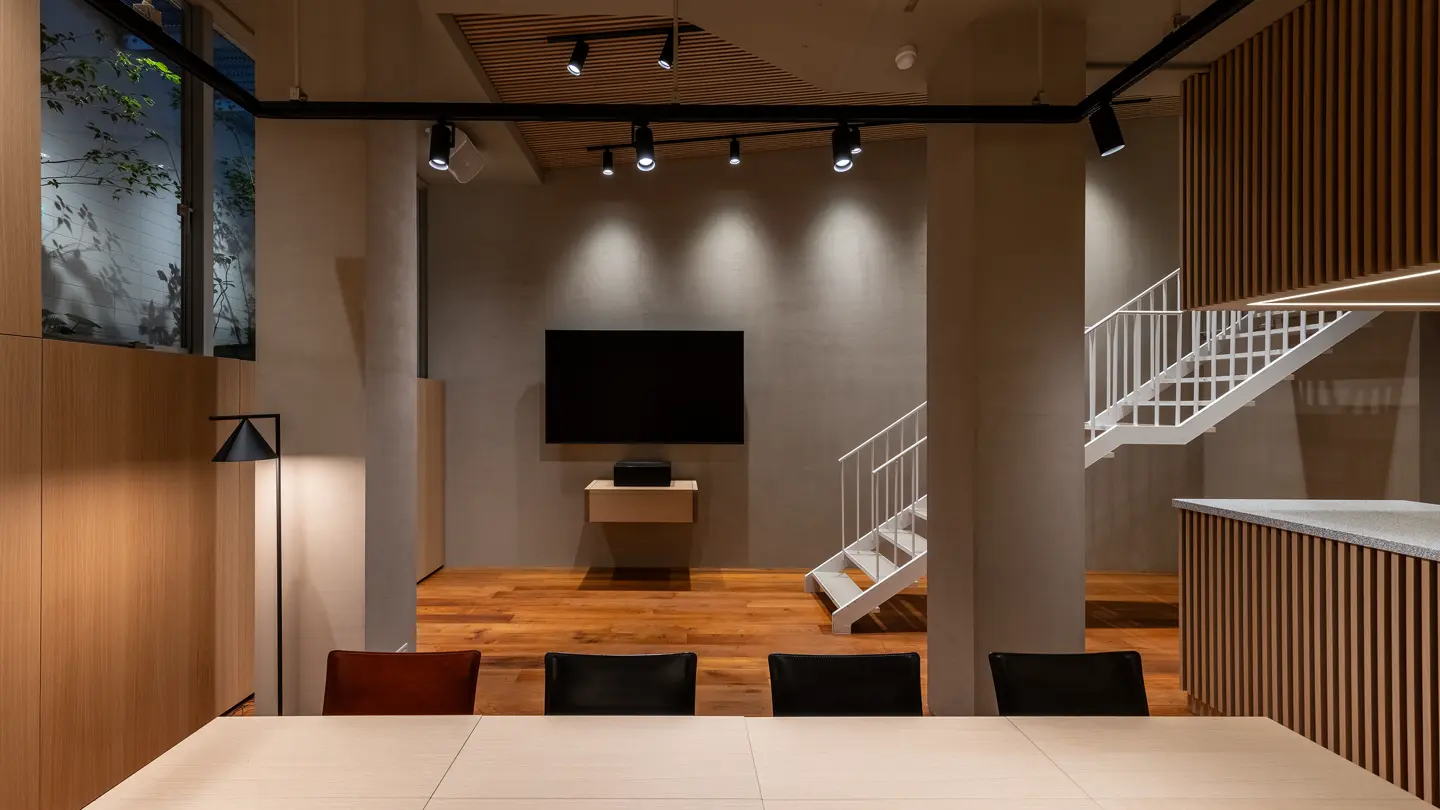 Leica Store tokyo Omotesando