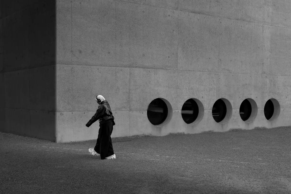 LCCH-StefanBerdat-Kreise-Leica-Q3-Monochrom-3840x2560