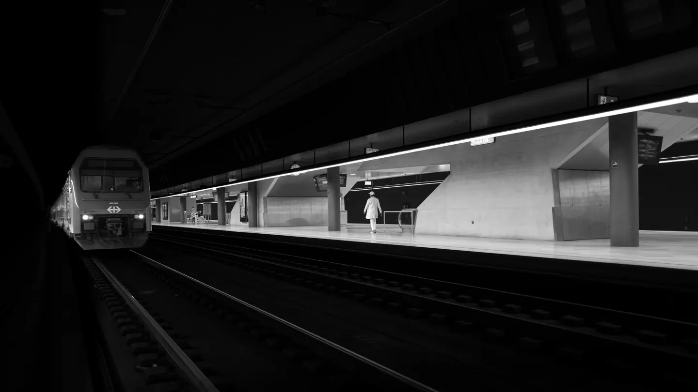 LCCH-StefanBerdat-Zug-Leica-Q3-Monochrom-3840x2560