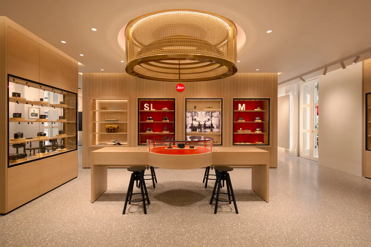 Leica Store Singapore Product Display