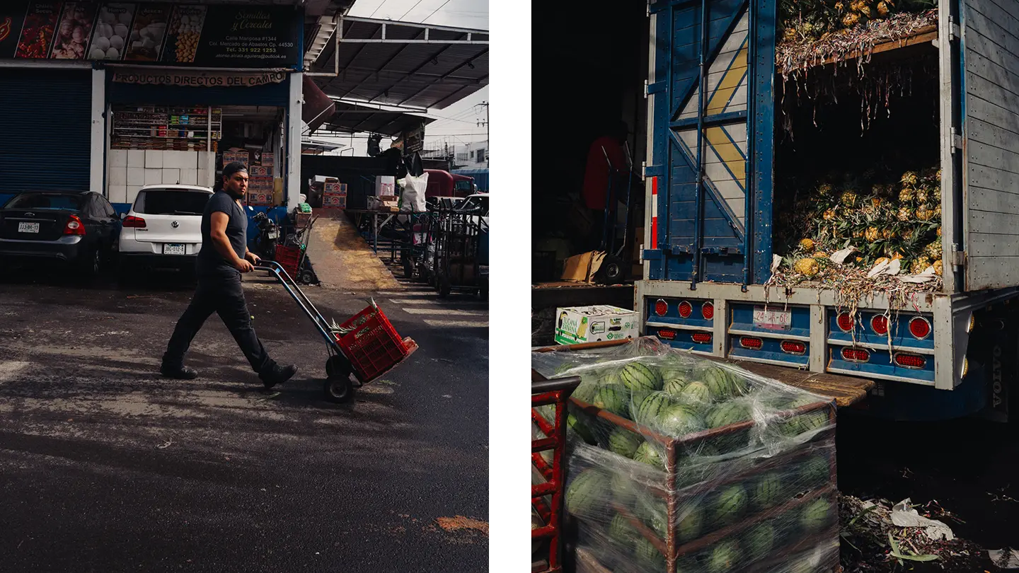 colour photos of a market in Mexico