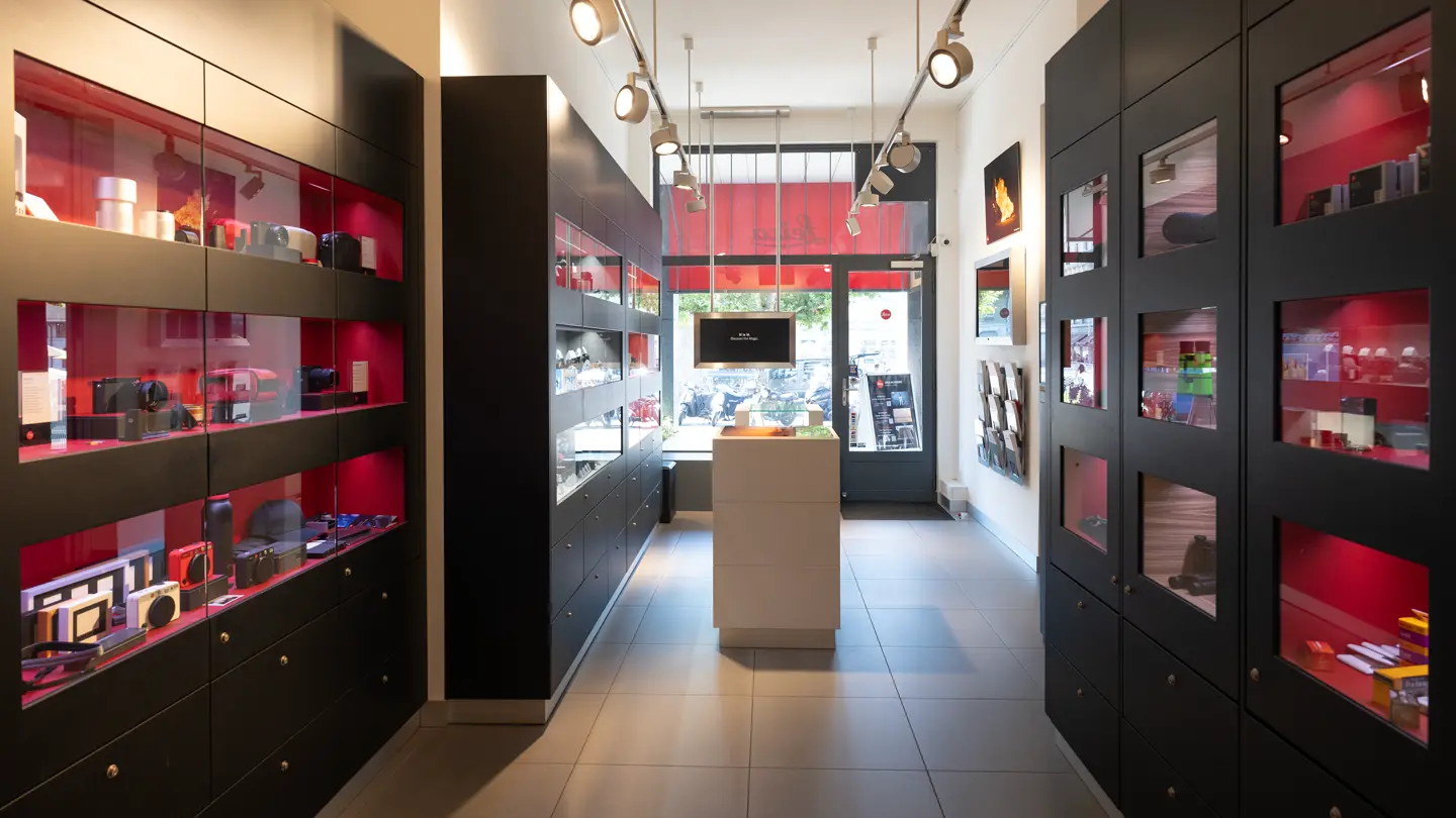 Leica Store Geneva insideview