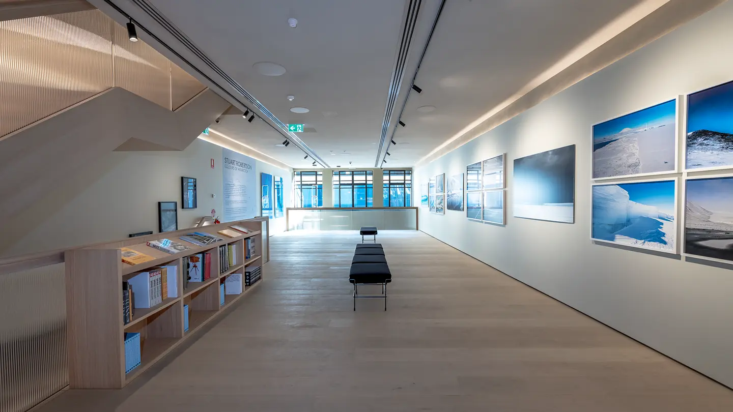 Leica Store Melbourne Collins Street insideview