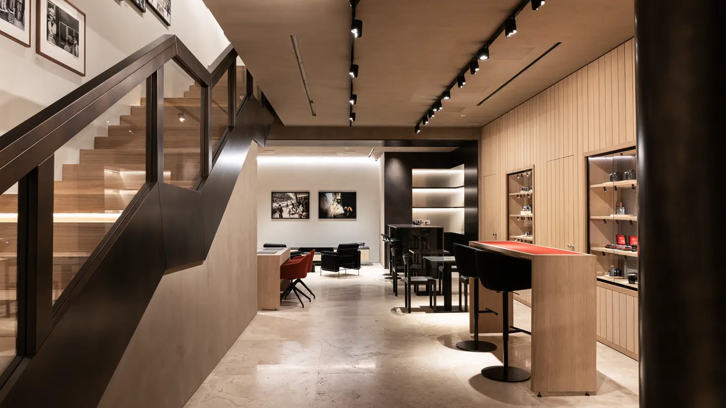 Leica Store Milan insideview