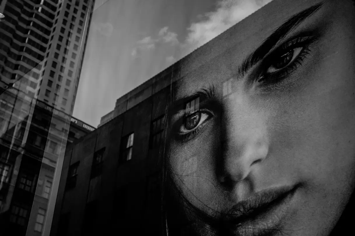 potrait woman reflection b&w