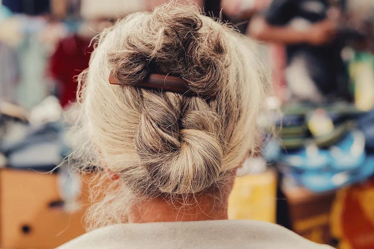 Mulher foto feira Portugal  cabelos  Leica 