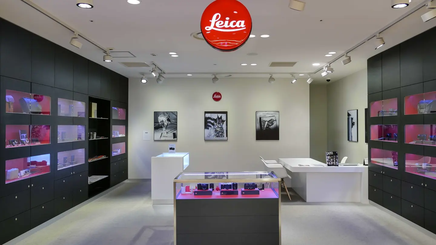 Leica Store Osaka Hankyu Umeda