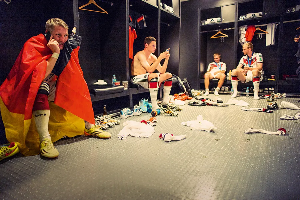 players behind the scenes