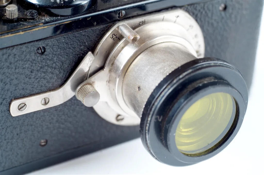 yellow lens close-up