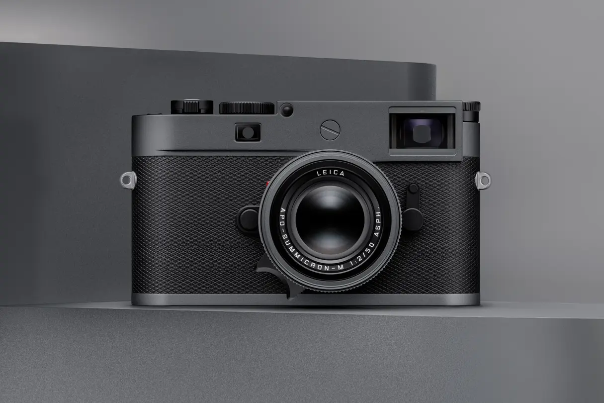 Leica M11-P Metal Gray with APO-Summicron-M 50 Metal Gray