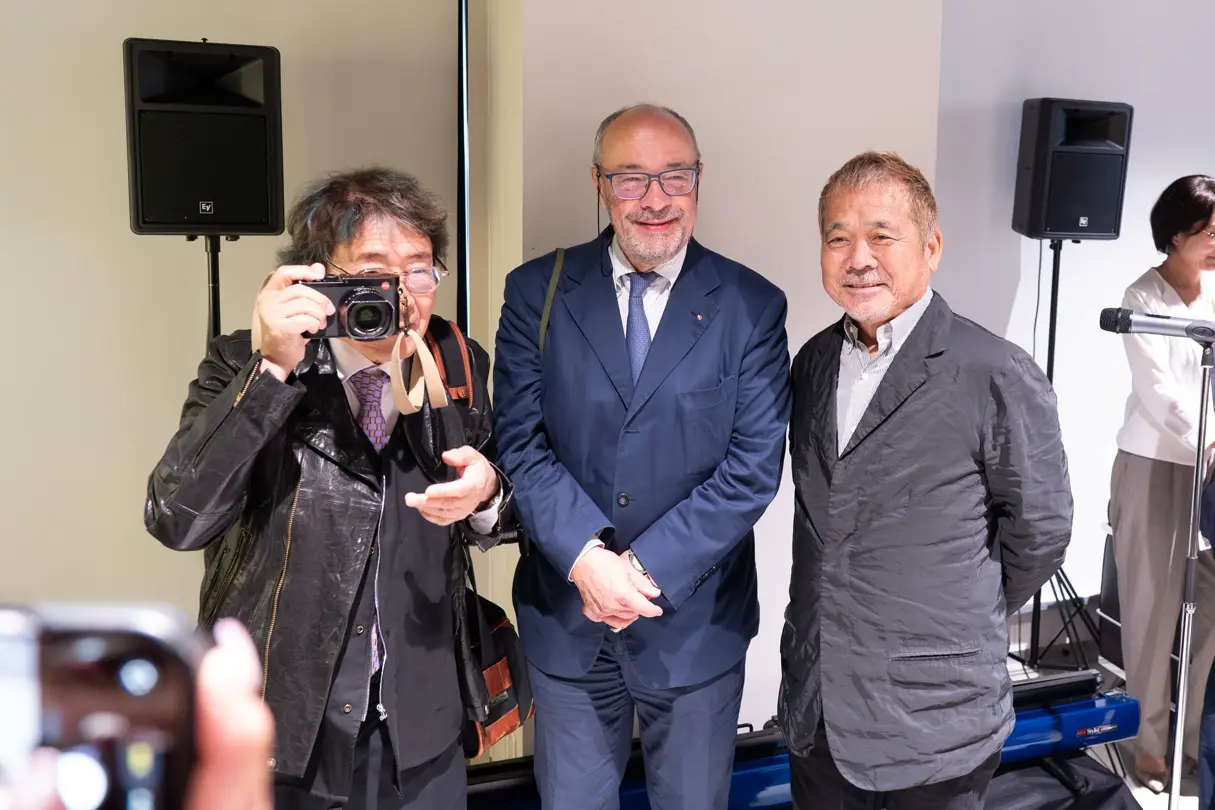 At the Leica Ginza 20th Anniversary Photo Exhibition Opening, group photo moment during the event