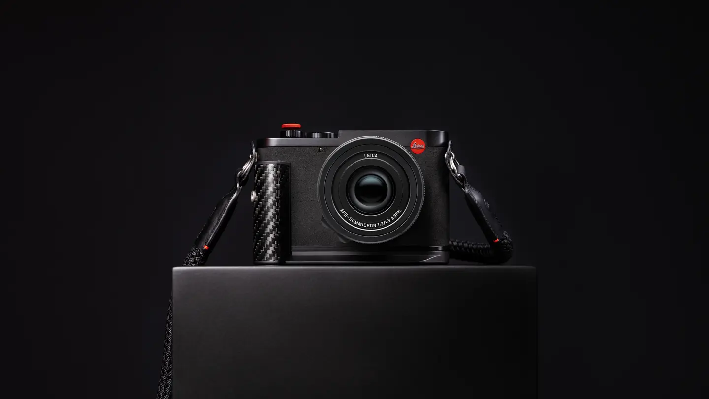 Leica Q3 43 Formula 1® Edition
