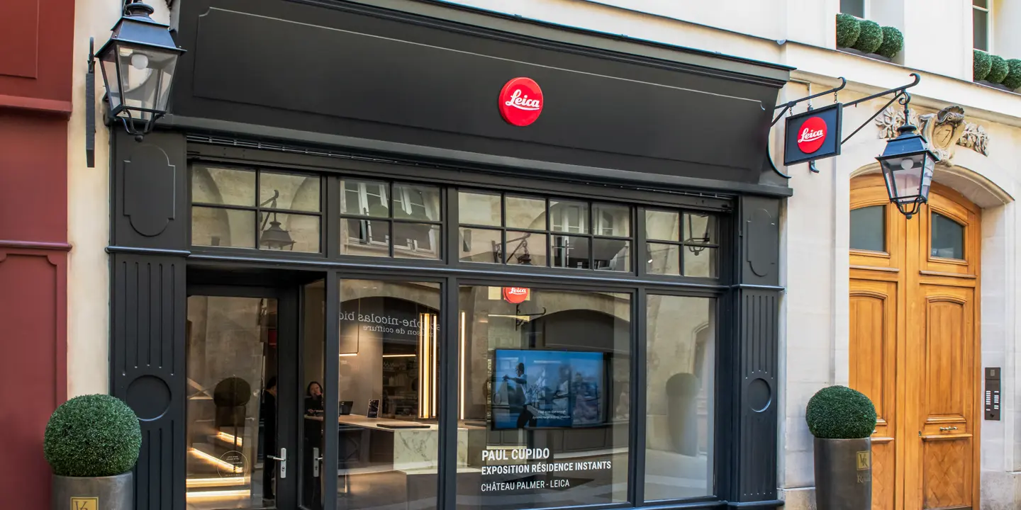 Leica Store Paris Village Royal inside Exterior view