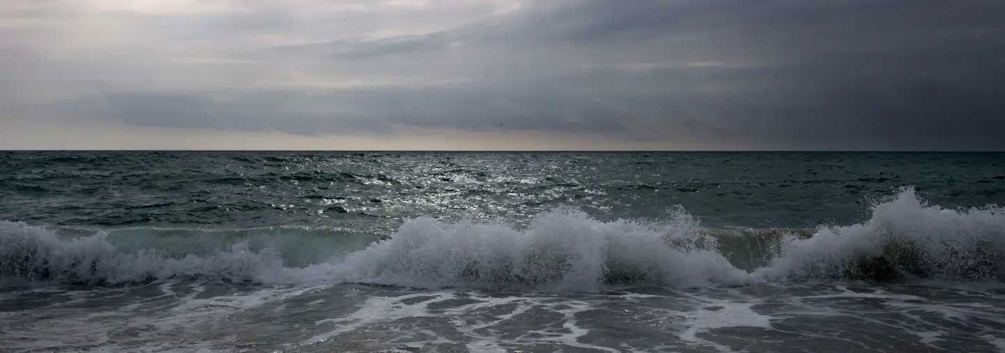 Atwood_Finistere_mid_.jpg