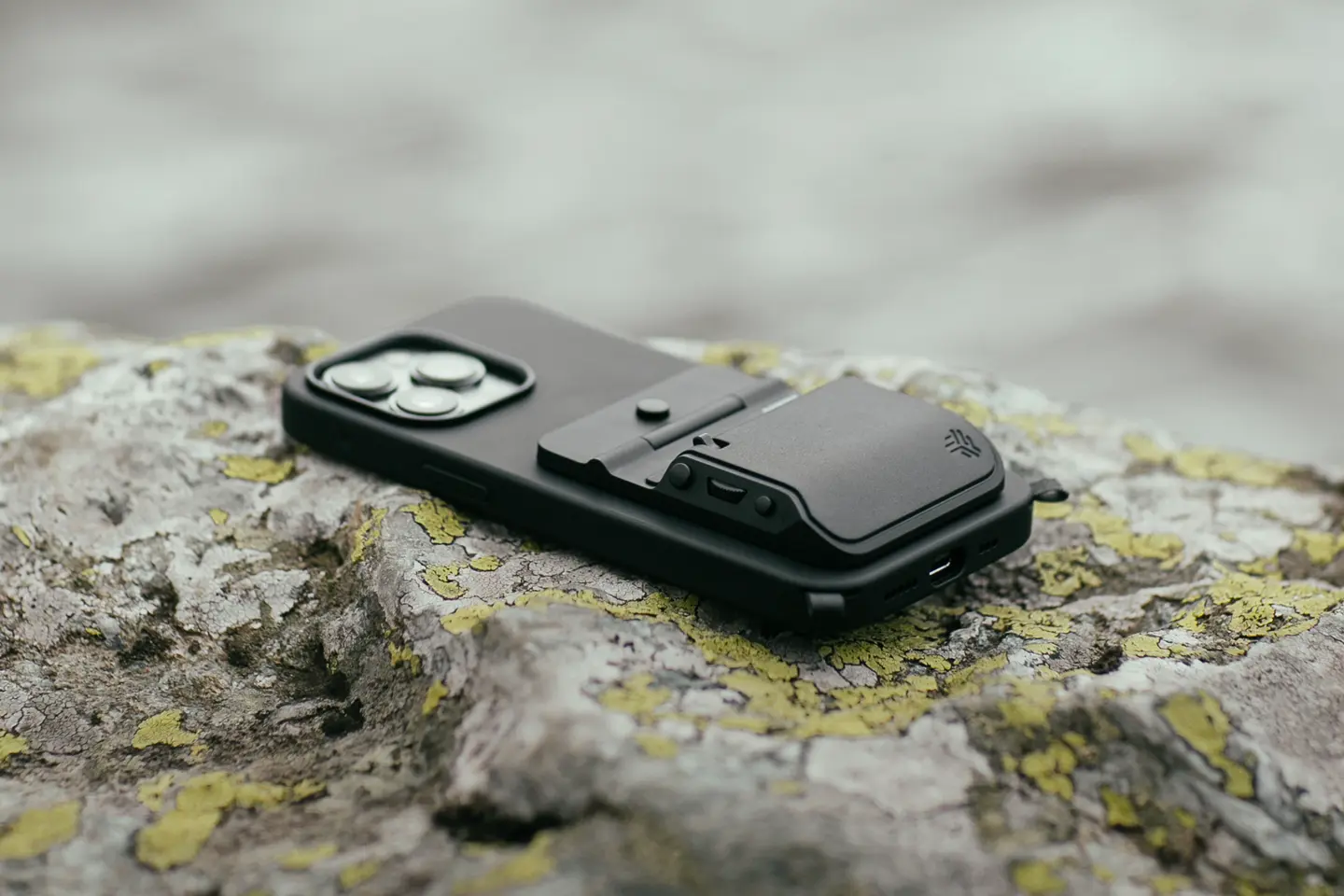 iPhone with Fjorden Grip on a rock