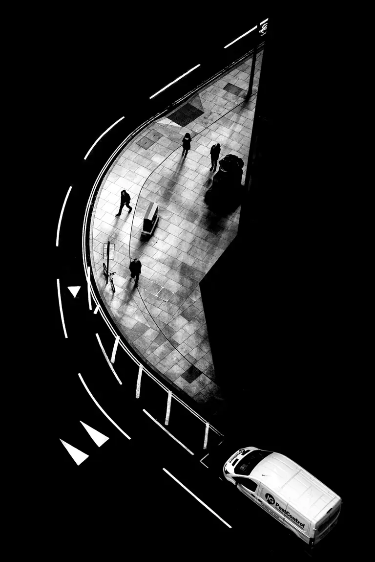 street black and white