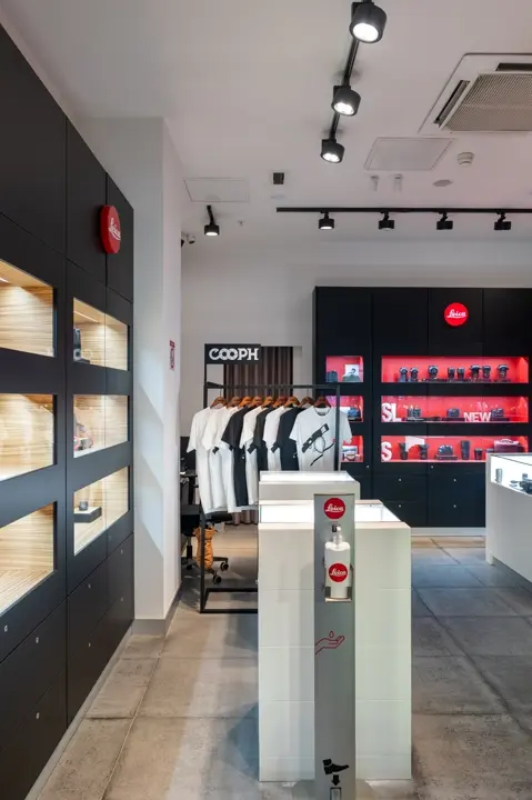 store showcase