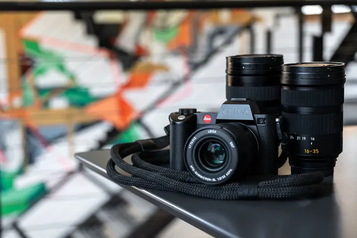 Leica SL2-S