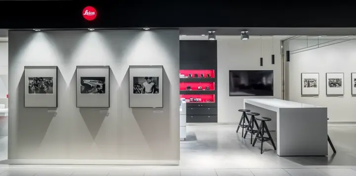 Leica Store Daimaru Shinsaibashi 3