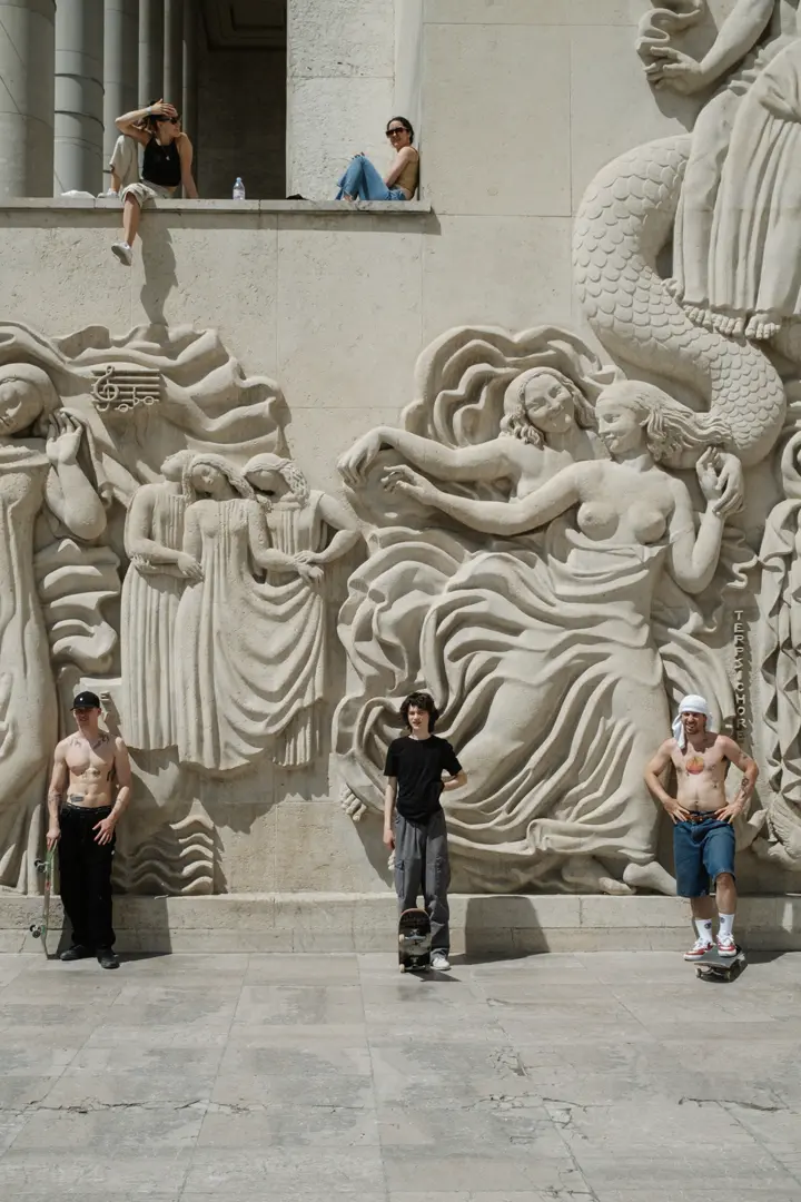 La Marée une exposition d'Emin Özmen