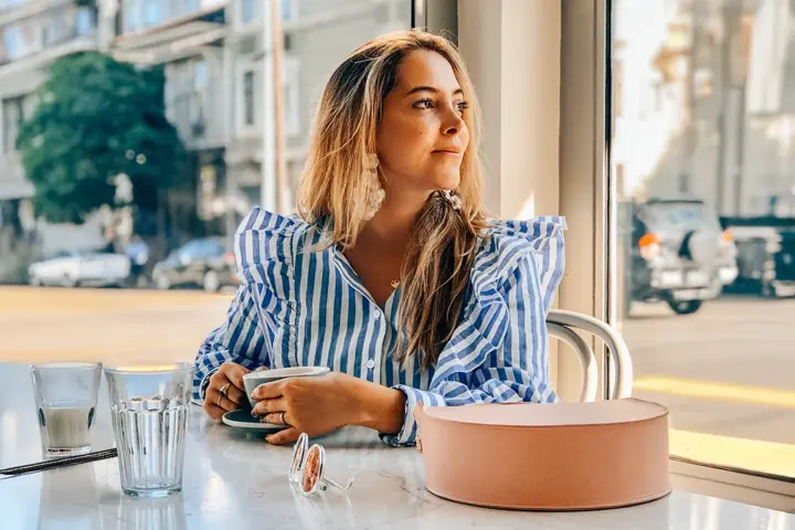 Ana Linares Headshot